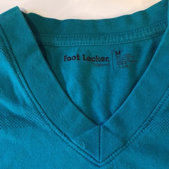 Foot locker green T-shirt - Picture 2 of 3